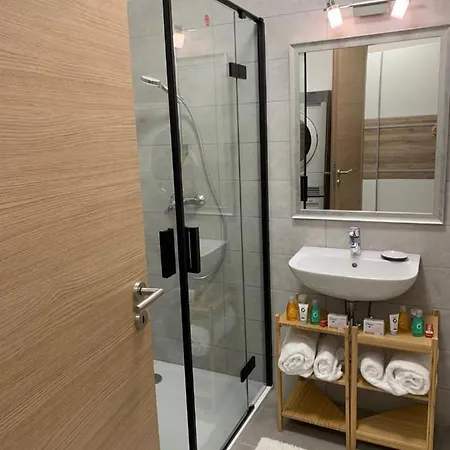 Appartement Edison 115 *