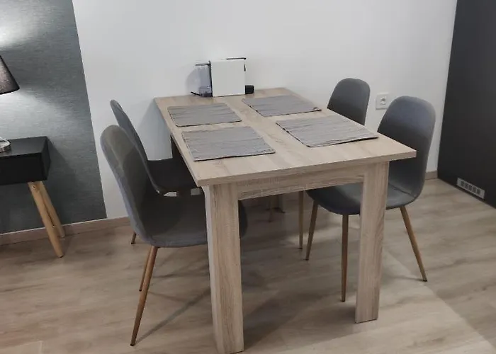 Apartment Edison 115